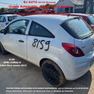 Véhicule mis en destruction pour pièces détachées 8159