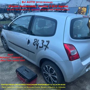 Véhicule mis en destruction pour pièces détachées 8437