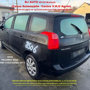 Véhicule mis en destruction pour pièces détachées 8506