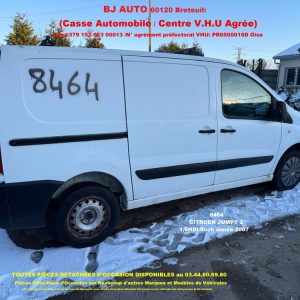 Véhicule mis en destruction pour pièces détachées 8464
