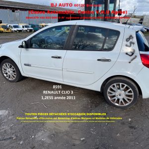 Véhicule mis en destruction pour pièces détachées 8591
