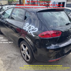 Véhicule mis en destruction pour pièces détachées 8682